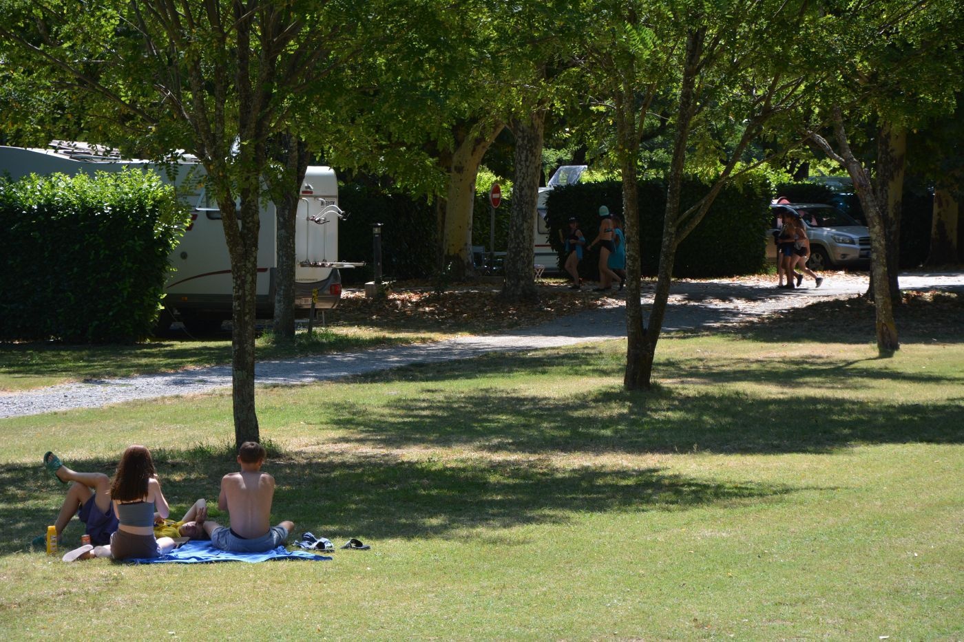 Vue sur les emplacements de camping